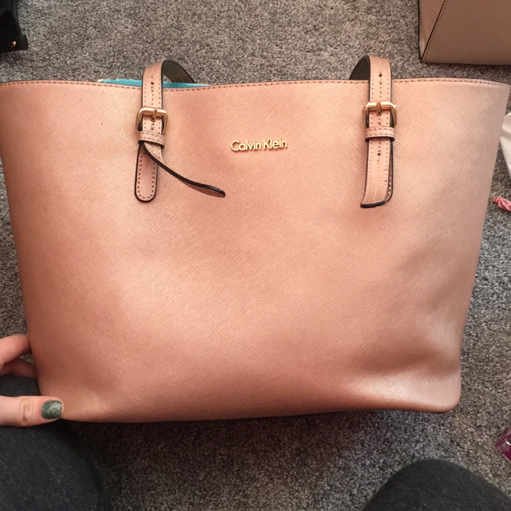 Coral Calvin Klein bag